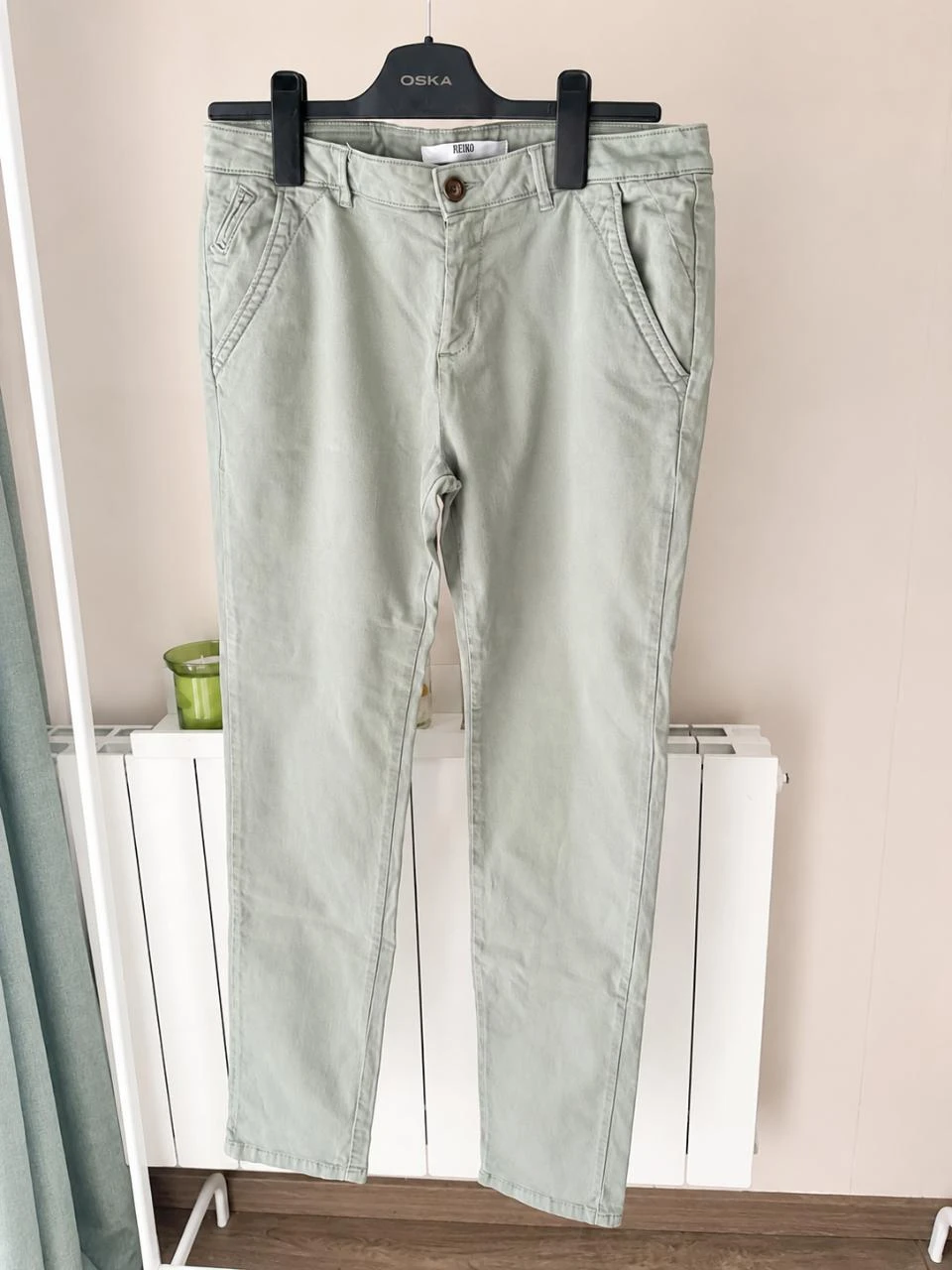 Pantalon chino Reiko vert menthe – FR 40 / US 30 – Très bon état